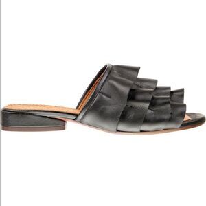 Chie Mihara volante tiered ruffle leather sandal size EU 36